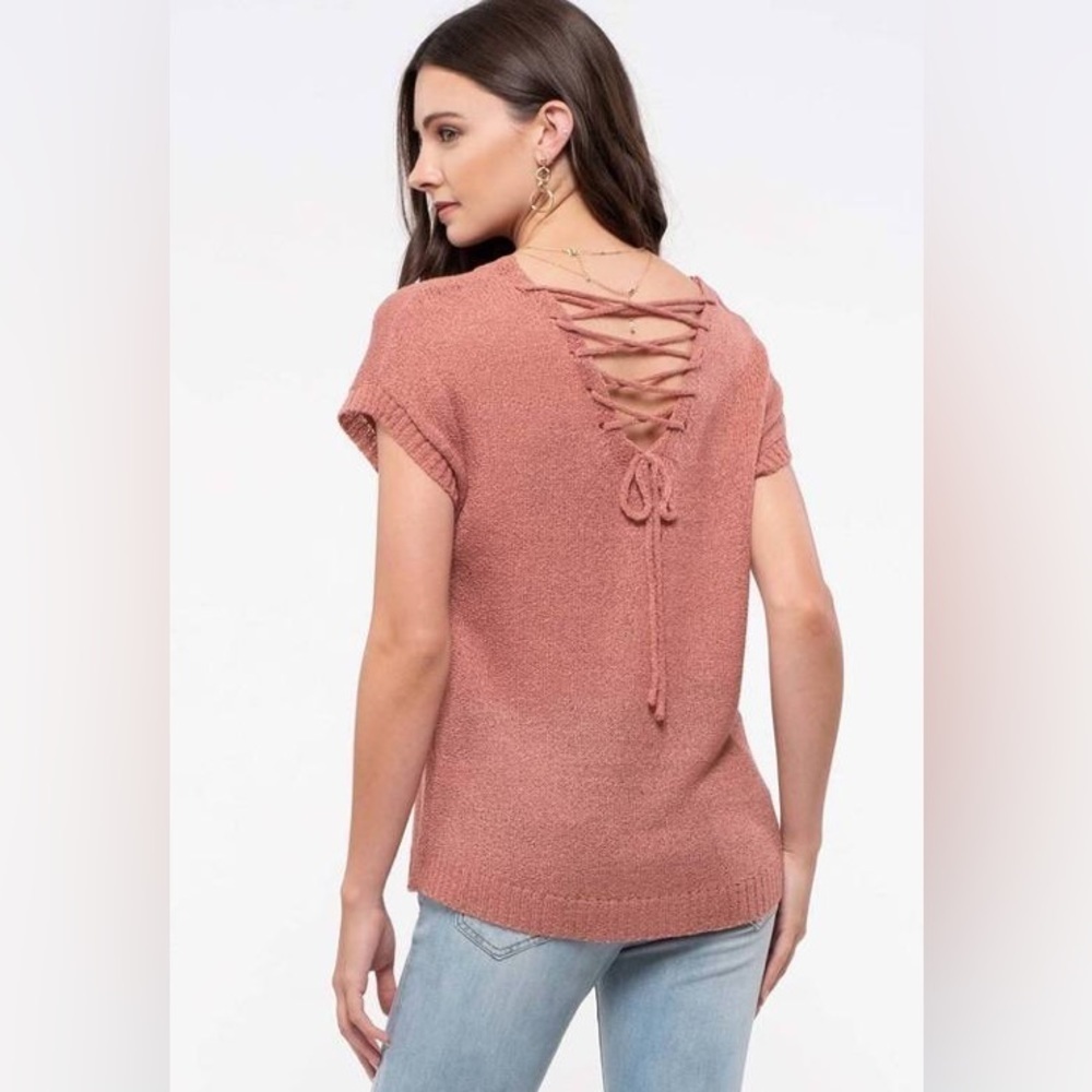 Mine Lace Up Back Knit Top Size Small Dusty Rose Short Sleeve Chic NWT - Picture 8 of 8
